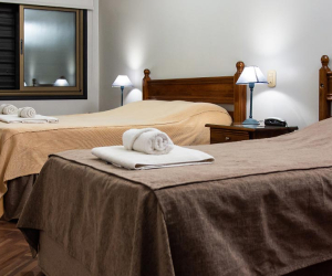 Habitaci&oacute;n Triple Matrimonioal