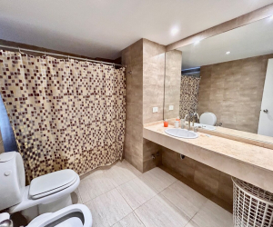 Tres Ambientes Duplex en SEA POINT